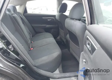 2015 Nissan Altima 2.5 Sv z USA, uszkodzony, nr VIN 1N4AL3AP7FC234920